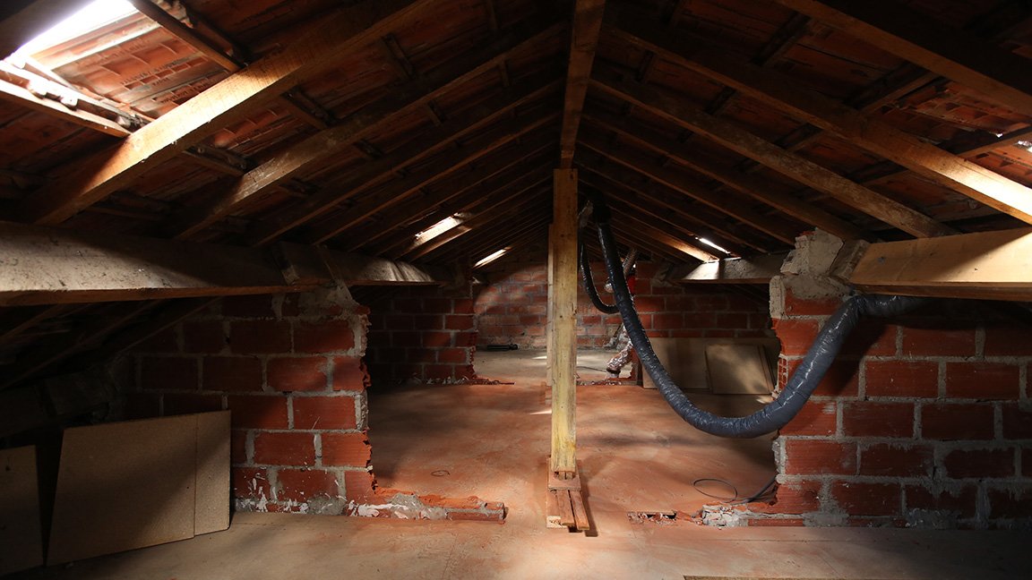 MurielCapi's tweet image. 👉 Modifier la charpente peut être une solution si vous voulez augmenter la surface habitable d’une #maison 🏠 Voici quelques conseils ⤵️ mon.actu.io/r/7m7fcxk