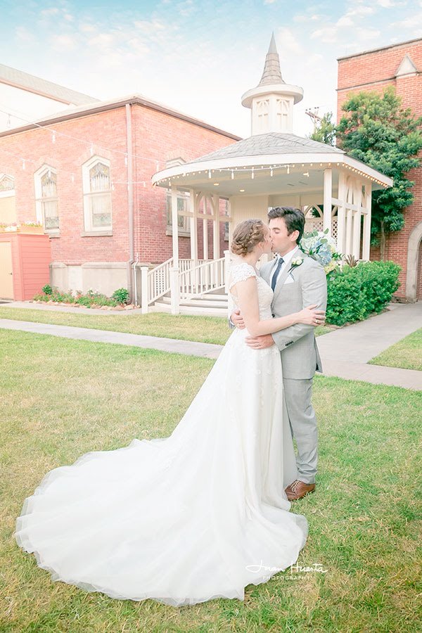 Houston, Galveston award-winning wedding photographer under $2000 Juan Huerta Photography prices, packages. juanhuerta.com 
All day until 12:00AM, fine art prints, all high res pictures, free bridal session <a href="/lyceumgalveston/">Lyceum Galveston</a> #weddingphotography #weddingphotographer