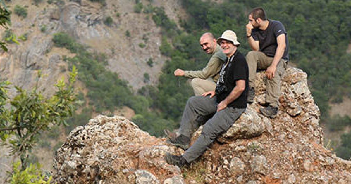 AtRiskArtists's tweet photo. We continue to stand with filmmakers Çayan Demirel and Ertuğrul Mavioğlu in the wake of their recent sentencing. Learn more about their battle with censorship in @penamerica's statement: https://t.co/SUZ8o3VOMb #DefendBakur #KeepFilmsOutOfCourt @emavioglu https://t.co/D4etnnk5KC