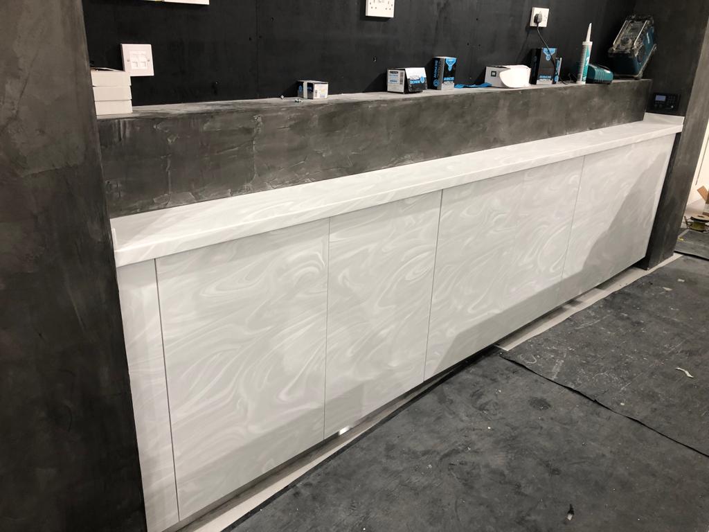This is our second install at the #TraffordCentre for <a href="/KidsCavern/">Kids Cavern</a>. We used Grey Onyx Corian worktops and fascias from <a href="/cdukltd/">cdukltd</a> to create this functional and aesthetically pleasing installation.

bit.ly/32XHC0t