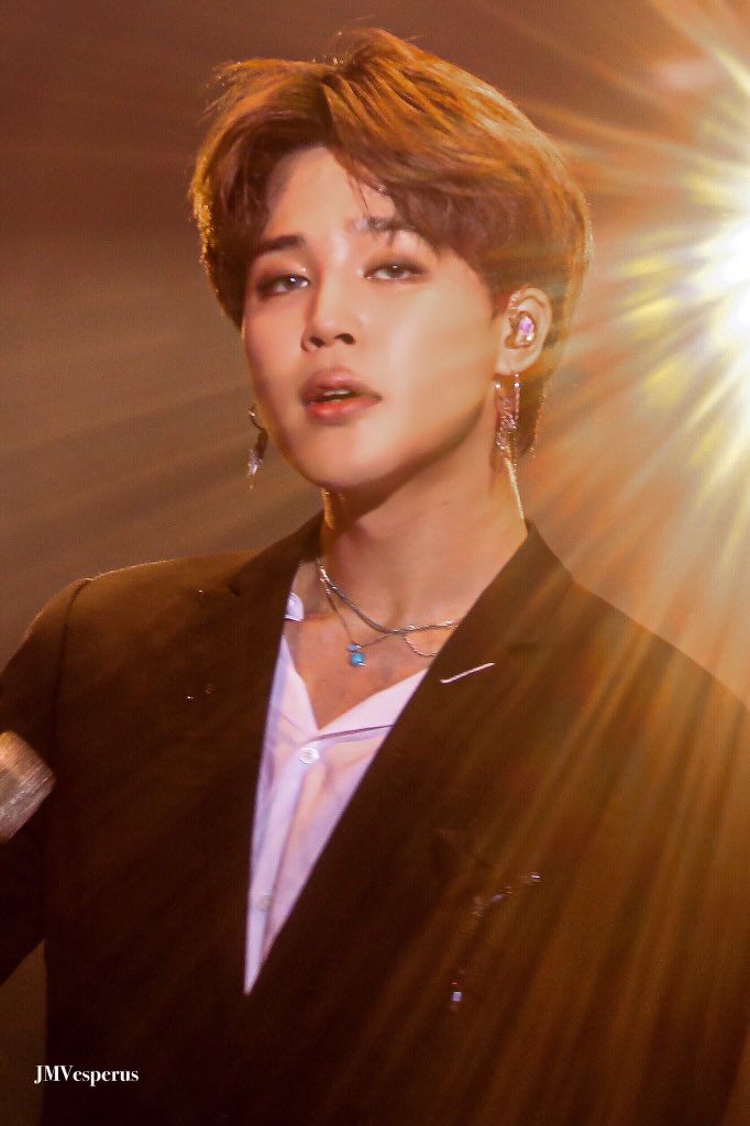 _jimin_e's tweet photo. 불 태양 바람 달 
다 모였다고 졸라좋다..... https://t.co/4Zy5zFrihV