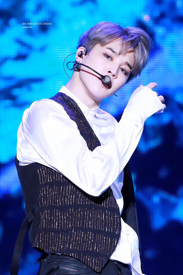 _jimin_e's tweet photo. 불 태양 바람 달 
다 모였다고 졸라좋다..... https://t.co/4Zy5zFrihV
