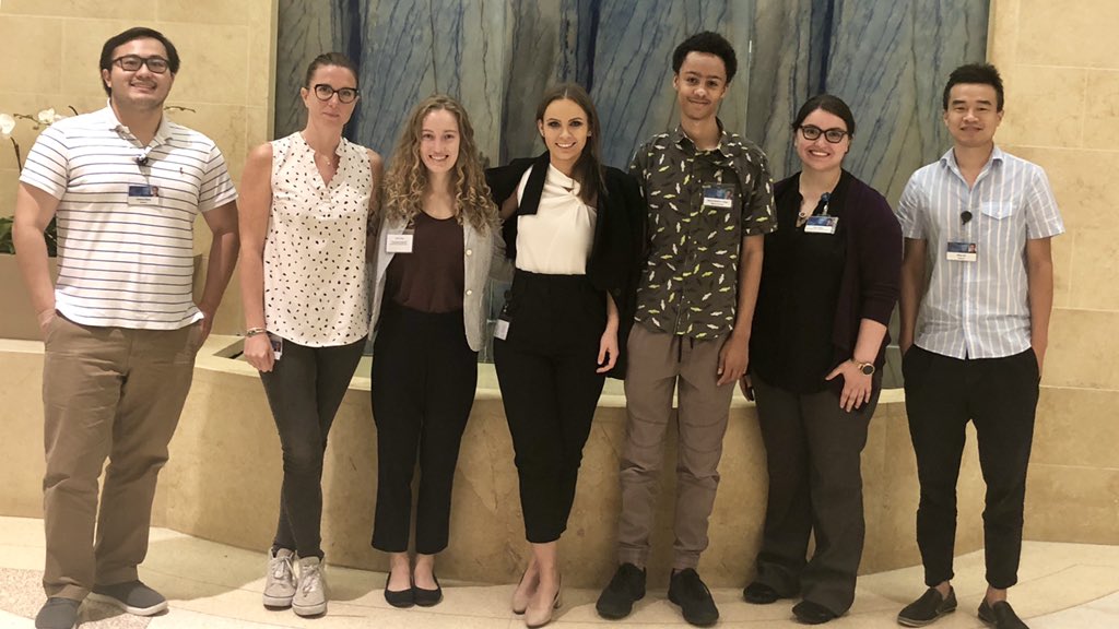 #LabPhoto <a href="/395Walker/">Sierra Walker</a> @Mingtian2017 <a href="/Sara_Busatto/">Sara Busatto, Ph.D.</a> <a href="/305pham/">Anthony Pham</a> <a href="/Brandon92782914/">Brandon Griggs</a>