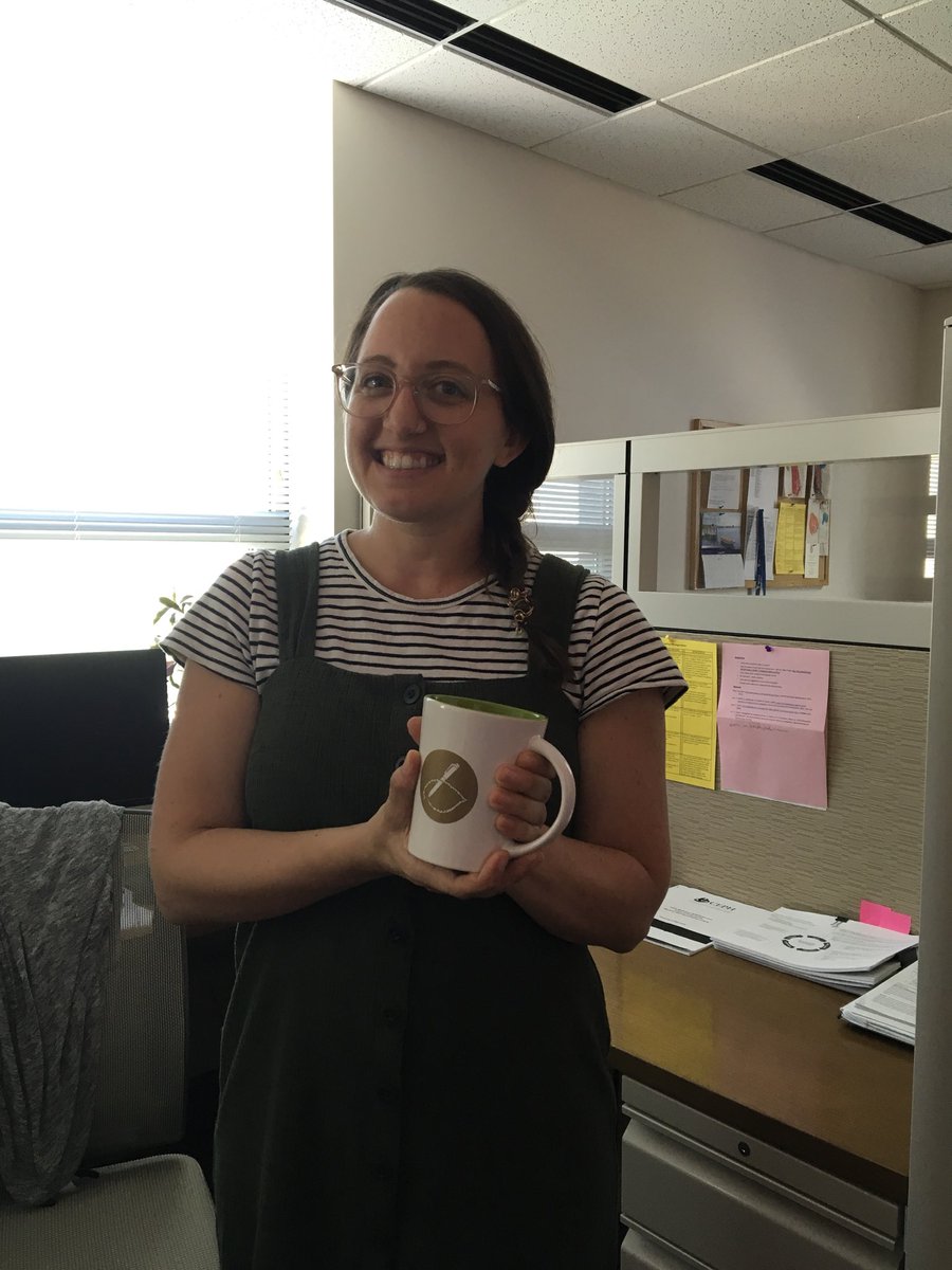 NUGreenOffice's tweet photo. We visited Rebecca, Program Manager of Health Sciences. She received Gold rating for our Green Office Challenge Program! Thank you for all you have done to contribute to making Northeastern a greener campus! https://t.co/DKu27fWpGo