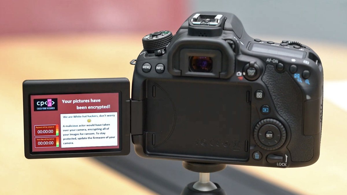 If you value your photos, here's a good reason to turn off your camera's wifi
