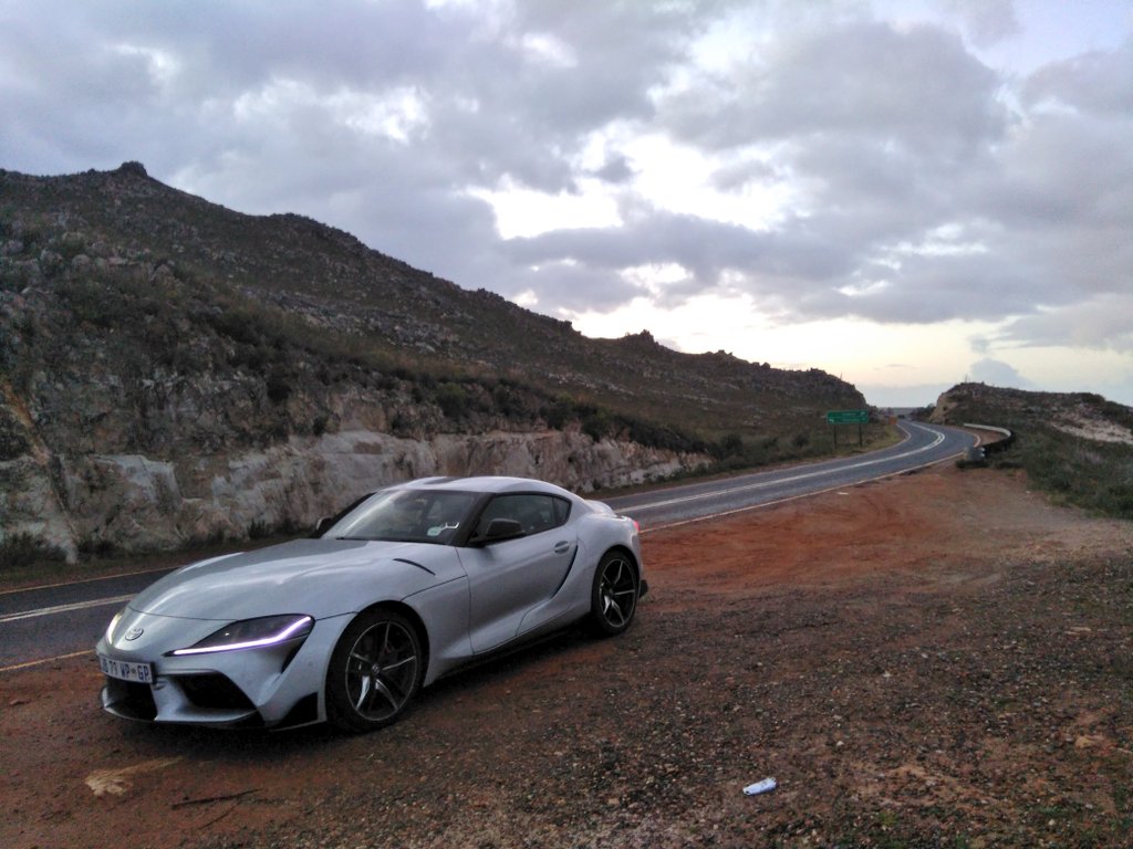 iamdamianadams's tweet photo. A stunning start to the week with the Toyota Supra 🔥🇯🇵😇

Supra dupra!

#toyota #supra #A90 #B58 #toyotasupra #gazooracing #toyotaracing #supramk5 #cars #carporn #carsofinsta #carswithoutlimits #carstagram #carsofinstagram #mountainpass #motormag #tfgmotor https://t.co/TaZCyY1Rum