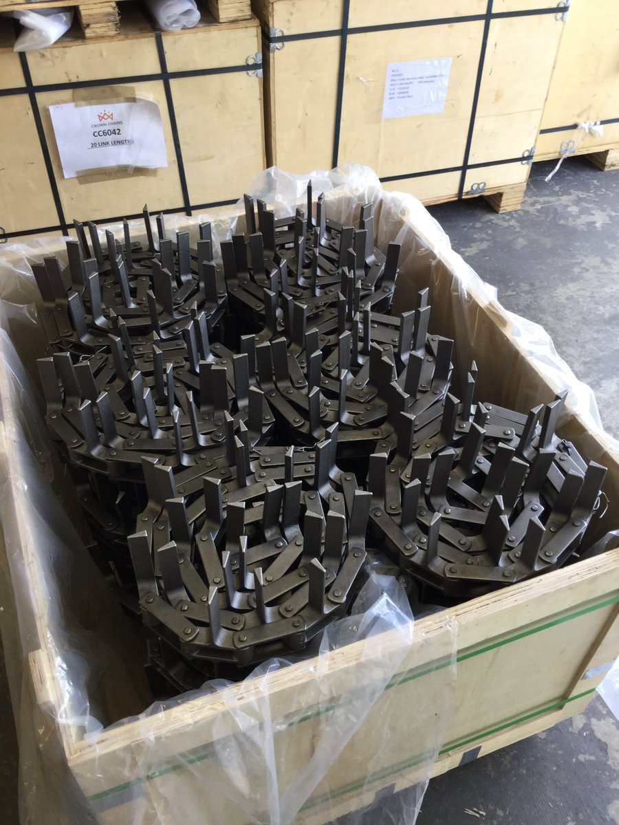 Crownchains's tweet photo. @Crownchains Just dispatching a crate of C9 #ConveyorChain to a customer who rang us an 45 mins ago! We stock many #agricultural & #Feed #conveyor #chains for #Grainstores & #Feedmills #Crownchains #ManufacturingUK @UKmfg #Bulkhandling #Grainhandling #ALogicalLink https://t.co/KtV9nd9ULk