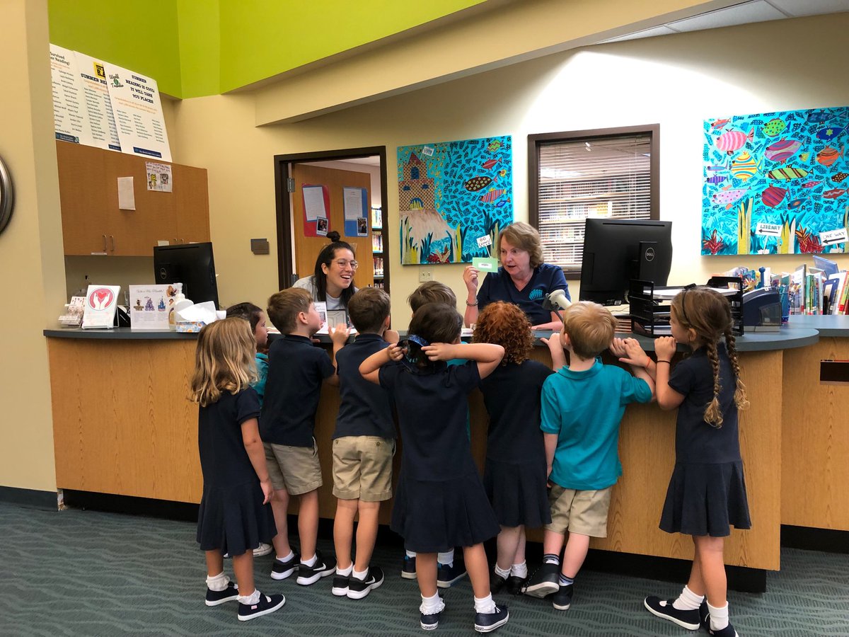 drifdavis's tweet image. Happy 1st day of school!