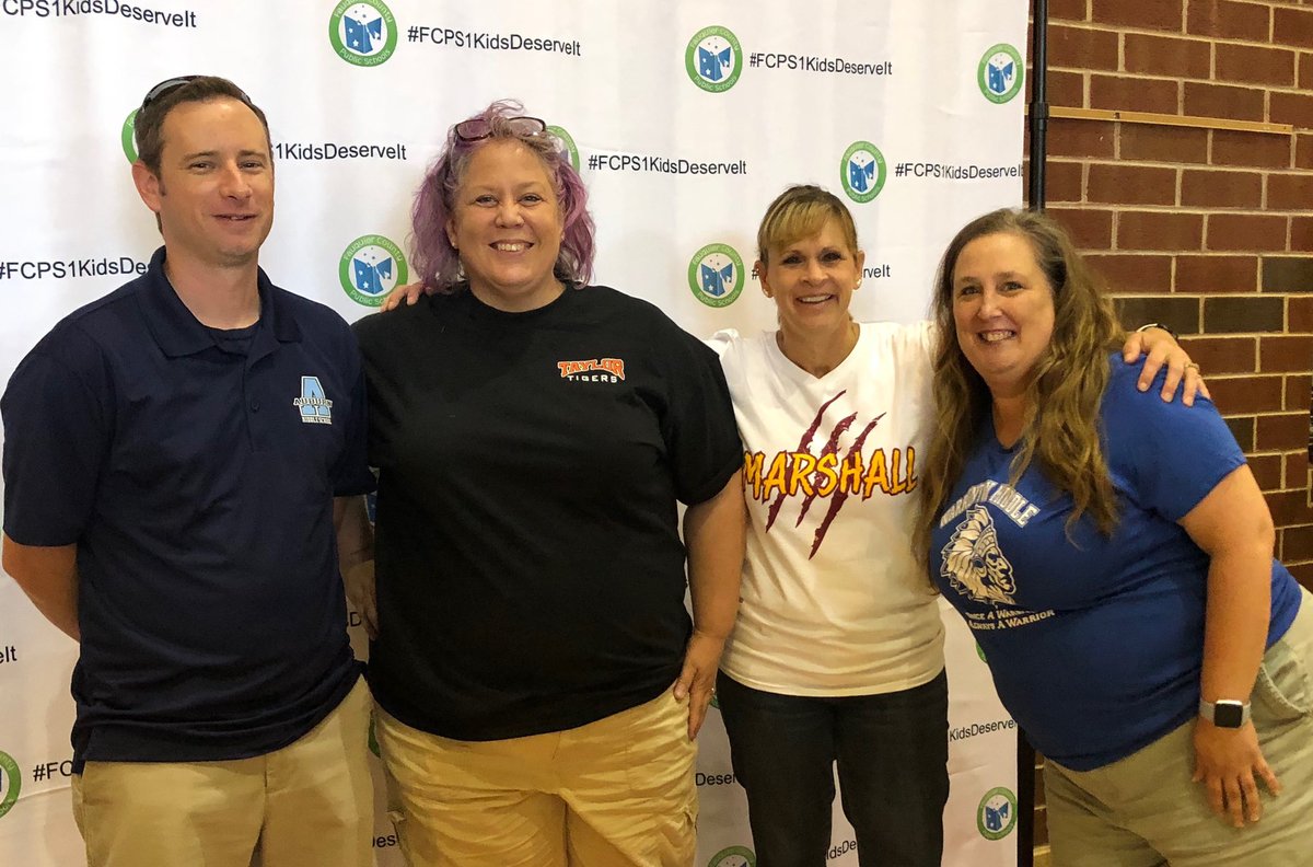 mbrown0320's tweet photo. Middle school ITRTs take on convocation! #missingChad @wmsitrt @patsmithjohnson @cbarnett1 https://t.co/qcpowqXBSJ