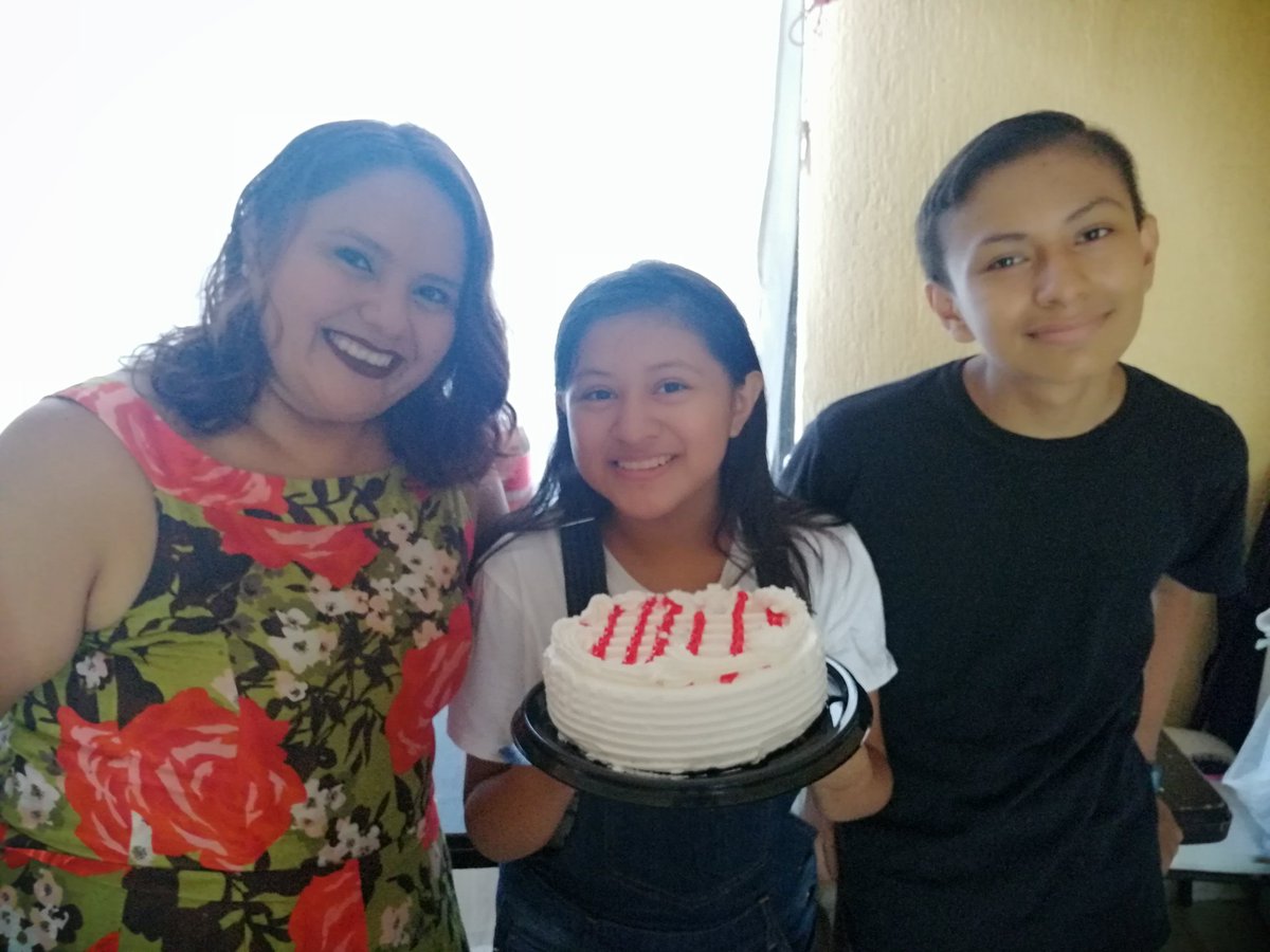 #DiaDeEva <a href="/Ruthsalazar1997/">Ruth Salazar</a>  felicidades mi muñequita