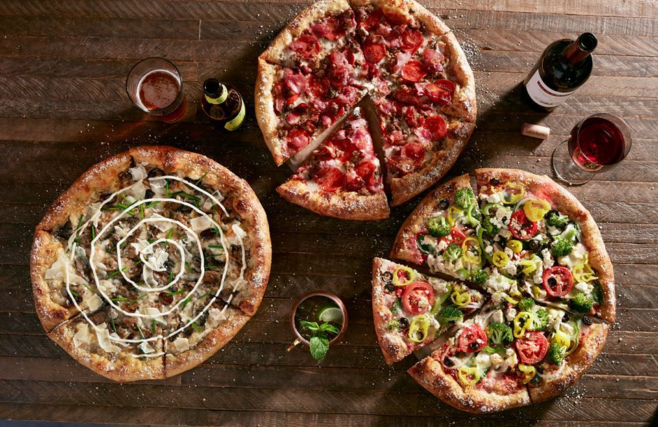 mellowmidlo's tweet photo. Mellow Monday is a great day to grab your favorite pizza or try something new!
All Large specialty pies are 20% OFF! We also offer 12 of our beers at 12 a pitcher!
1409 Huguenot Road in #Midlothian
#GetMellow #Monday #specials #Midlo #RVA https://t.co/1chk5pb952