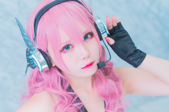 Twitterのコスプレ画像15