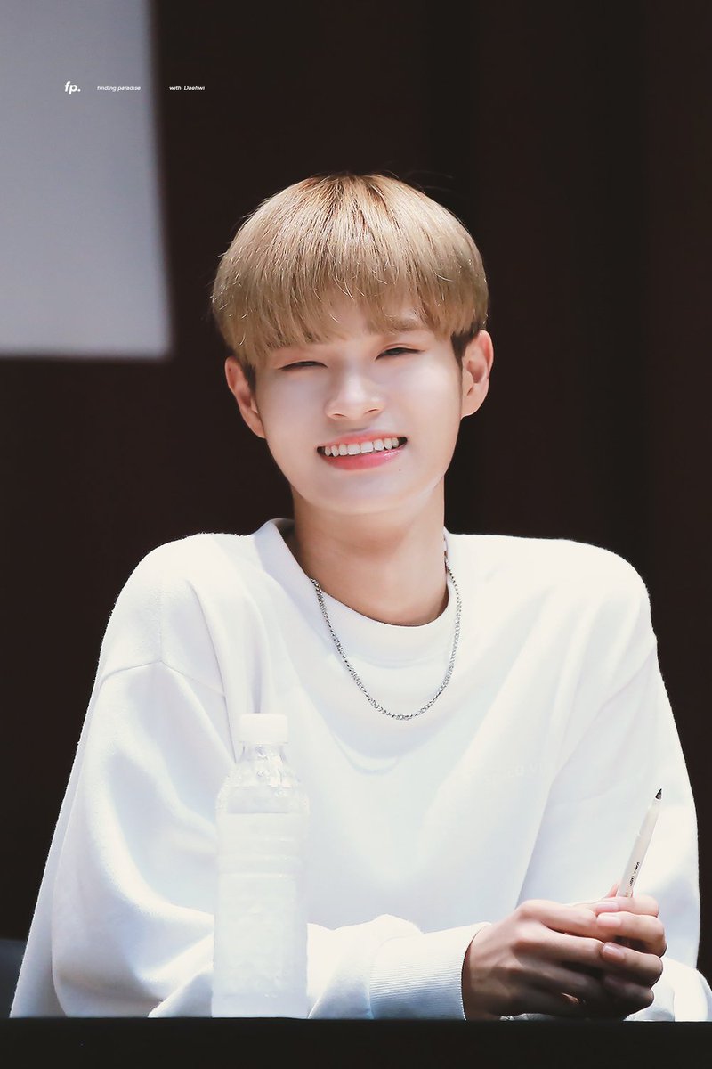 n년 전 오늘의 이대휘 tweet media