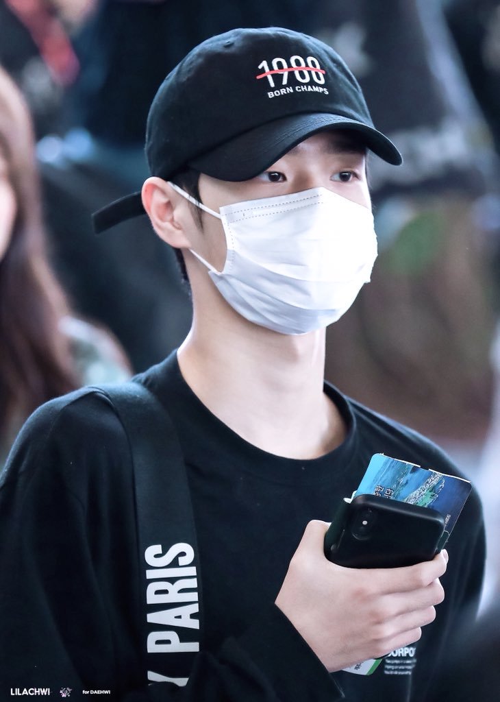 n년 전 오늘의 이대휘 tweet media