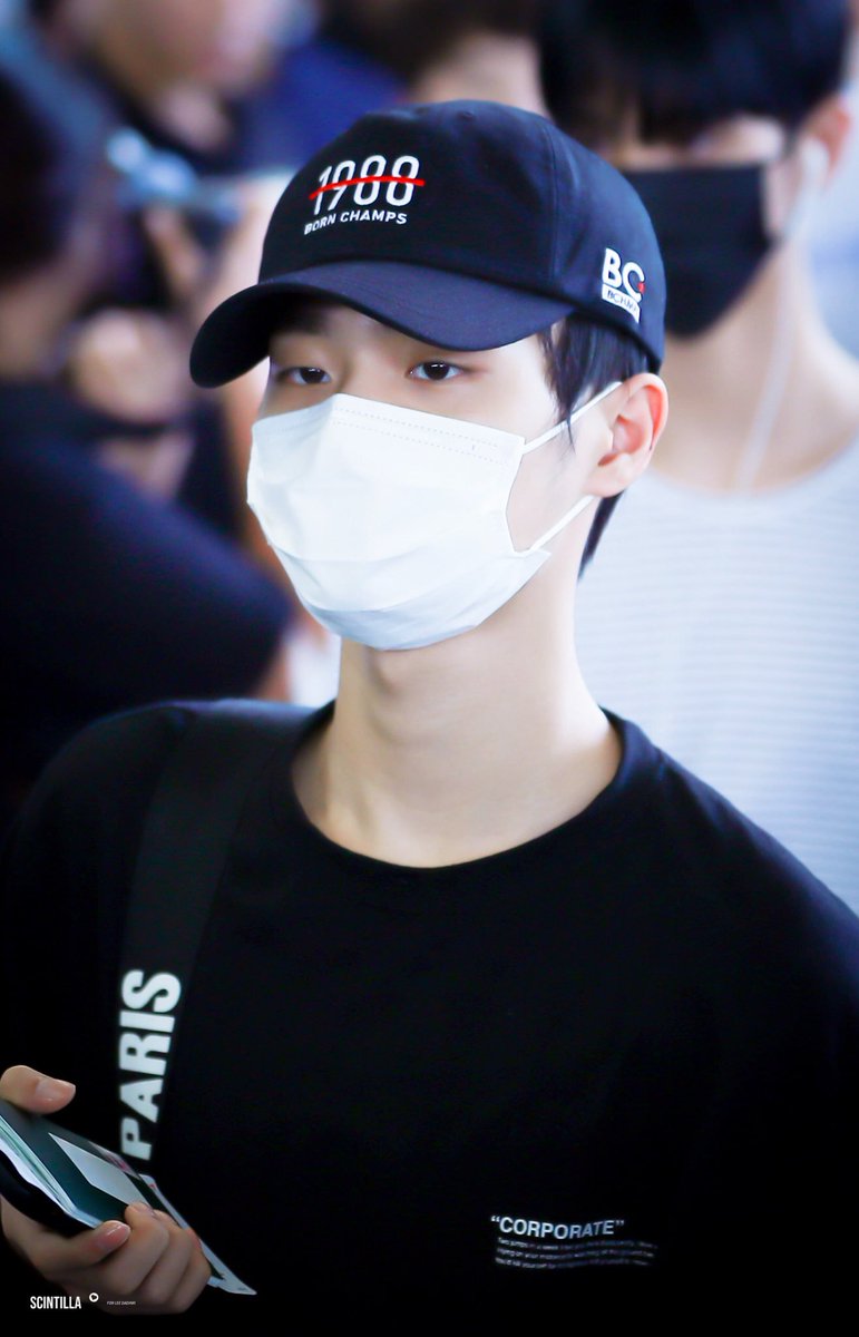 n년 전 오늘의 이대휘 tweet media