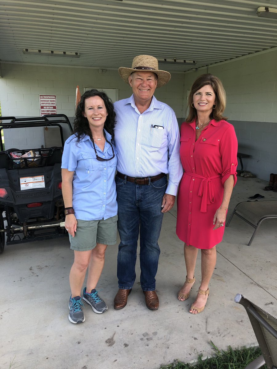 Thank you @LorettaBoniti,  @SpecNewsRDU, Mr. Larry Wooten @NCFarmBureau, @SenBrentJackson and @LisaStoneBarnes for coming to our farm today to highlight the struggles #NCagriculture went through and still faces from the destruction of #hurricaneFlorence
