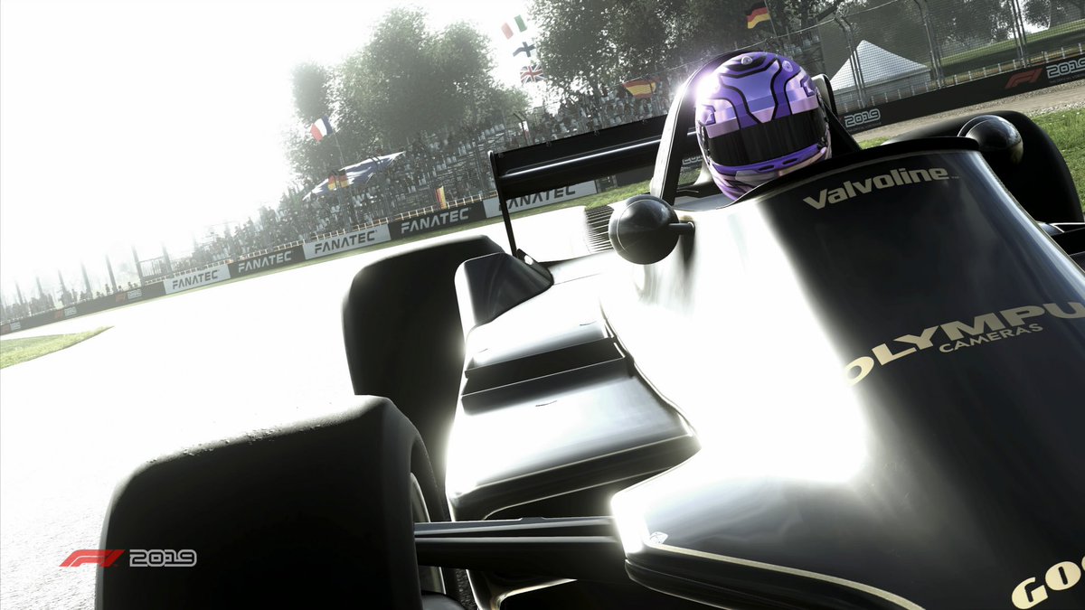 JoshGameSnaps's tweet photo. Weekly event warm-up with a new lick of paint on the ol’ noggin... #F1 #F12019 #F1Game #Lotus79  #ClassicCar #Codemasters #Multiplayer #PhotoMode #VirtualPhotography #GameScreenshot #TheFramedShare https://t.co/rR0XDkvhKL