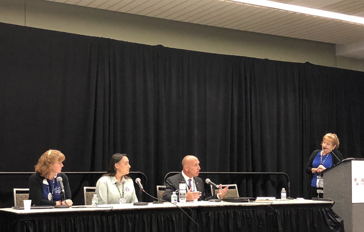FirstNetGov's tweet photo. #FirstNetatAPCO — ECC’s are integrating data into their operations - topics from #APCO2019 include use of push to talk apps for voice and images/data, location tracking for personnel, CAD to CAD- all enabling tools and interoperability for dispatchers #FirstNet https://t.co/pU6Ii1a2lI