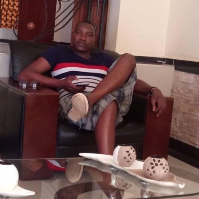 vickizzle's tweet photo. #NewProfilePic https://t.co/mmNXhDQfkS