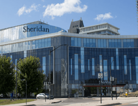 It's no secret that the Edge Towers offer both proximity and accessibility in the heart of exciting Mississauga. To find out more information on the Edge Tower 2, email edgetowers@solmar.ca or visit us at 24 Elm Drive West!⁠ Luxury living in the city center awaits!