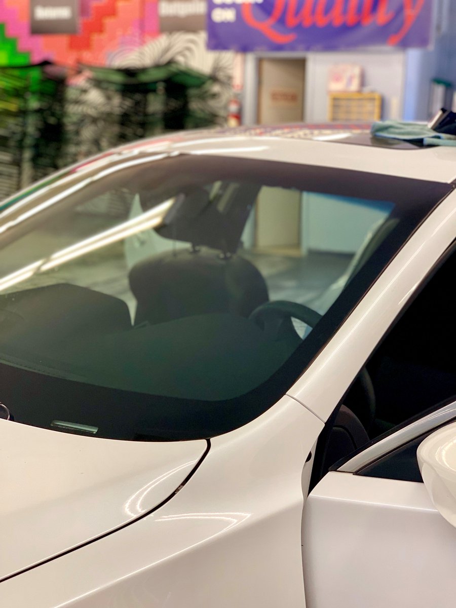 AGD AutoGlass & Tint (@agd_autoglass1) on Twitter photo ➡️ Cracked windshield?
We can help!!
📲Call Today!! 480-289-5108 or Text!! 480-388-3235 ➡️ Cracked windshield?
We can help!!
📲Call Today!! 480-289-5108 or Text!! 480-388-3235