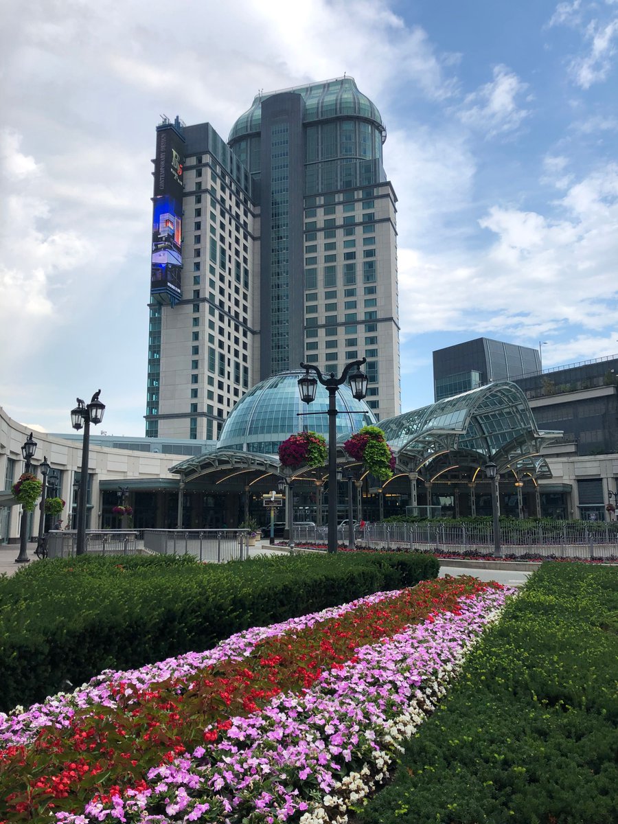fallsviewcasino's tweet photo. It's another hot day in Niagara &amp; it's even hotter inside Fallsview Casino! Hot Summer Fun week is in full swing - don't miss out on our promotions running now: https://t.co/TZKHBb6fwL 19+/Playsmart.ca https://t.co/GPCdOrh9IW