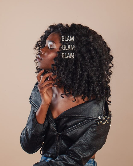 TheEditPR's tweet image. RETWEET + FOLLOW to #WIN! We're giving away 2 free blowouts for you and your bestie from Blo Blow Dry Bar @bloheartsyou and a "GLAM" hairclip from #mykitsch. Open to Canadian residents only. Contest ends Aug. 30, 2019. #giveaway #contest
