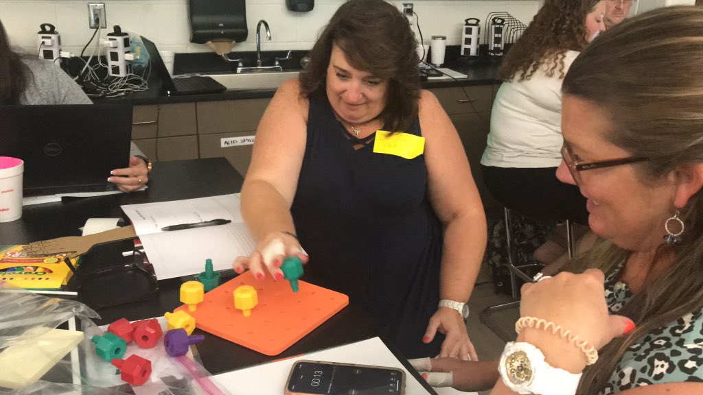 KimMarieInman's tweet photo. We are exploring scientific inquiry through the lens of a kindergartner. Students will make claims and investigate using the scientific inquiry process. #hcspltw #hcselementary https://t.co/zZjl1sLwL4