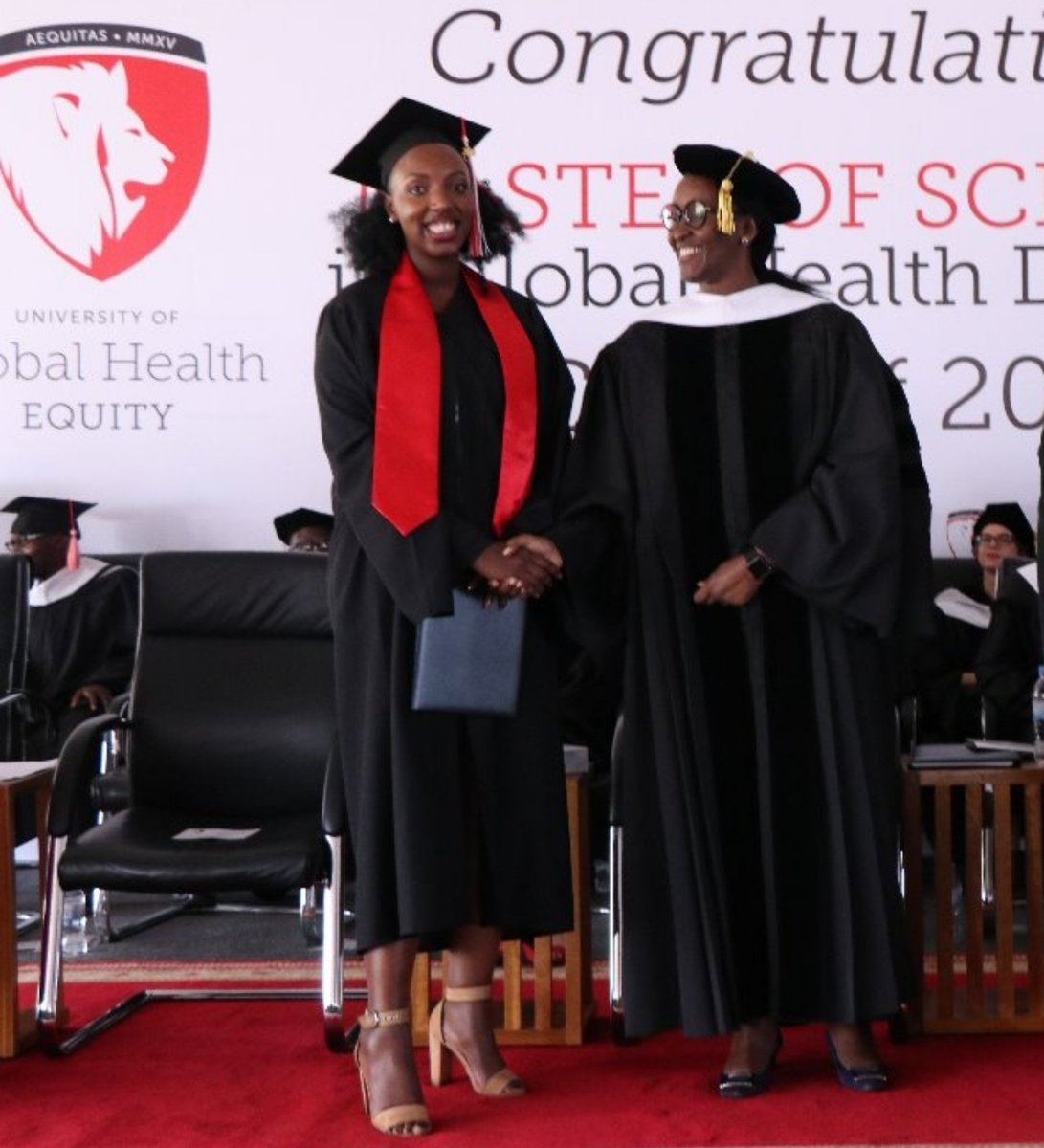 Roxelbenta's tweet photo. I'm finally DONE with my masters 👏🏿 So grateful for the diverse class, amazing friends I made, great experience working closely with people, sleepless nights, Twitter chronicles for fun, and so much more. 

#UGHE2019 
NSHENGURAKANYE ISHEJA N'ISHYAKA.🇷🇼🇷🇼🇷🇼🇷🇼 https://t.co/XLdlPIQsyW