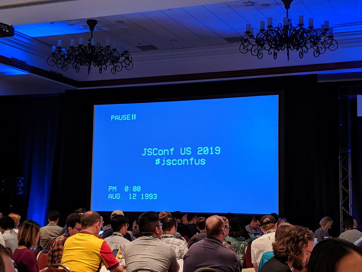 trivikram's tweet image. JSConfUS went retro for it&apos;s welcome slide! #Javacript #JSConfUS