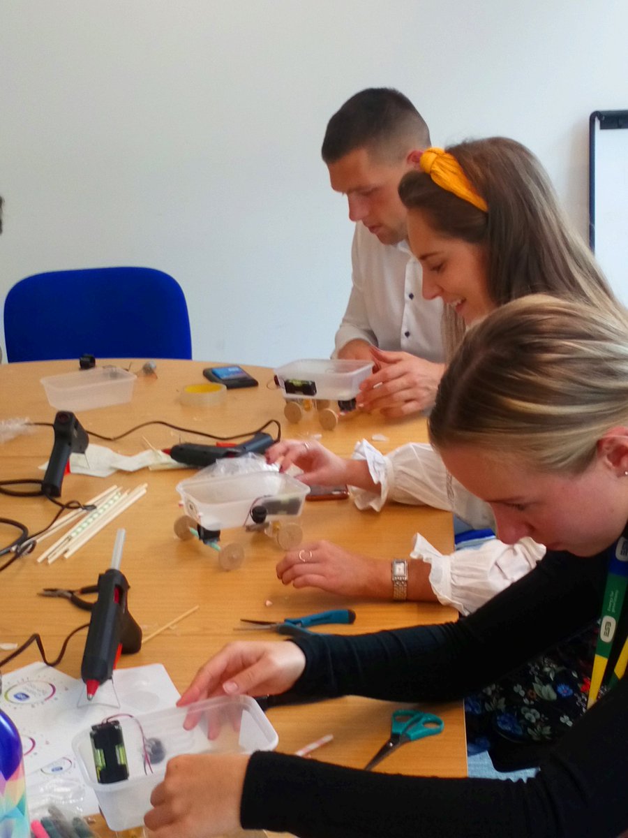 TechSpaceTweets's tweet photo. Had great fun bringing new activities to @ESBGroup today! Their STEAM Racers are a great way to demonstrate #energyforgenerations to all ages! ⚡ https://t.co/0yIXBiBJvZ