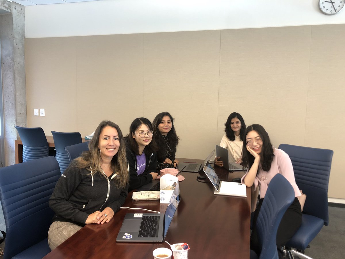 carlisia's tweet image. One react frontend app, one node.js backend app hooked to a mongoDB service and a twilio txt service, 2 containers, 2 pods, 1 kubernetes. 1 successful #vmwarecodehouse ❤️