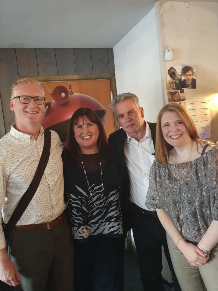 DanielJack88's tweet photo. Could NOT have got through University without these 4 people. Taken so much inspiration from them these last 3 years. Learned so much from their many experiences in paediatric nursing and can honestly say I have been taught by the best. #FountainsOfKnowledge #4PillarsOfStrength https://t.co/5fhGVve7Td