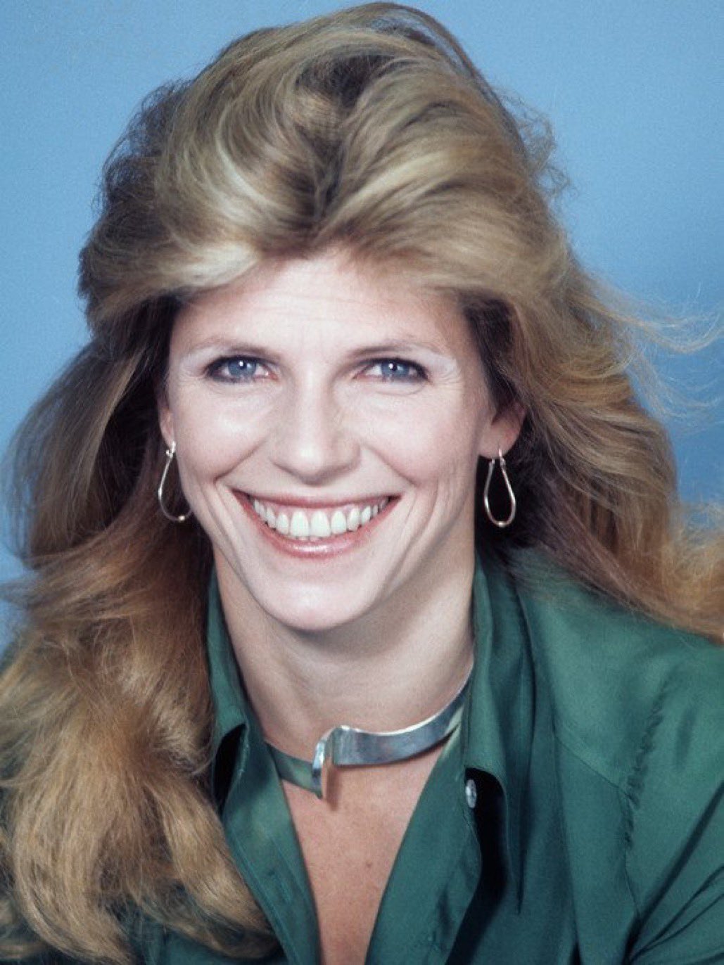 Happy birthday Jennifer Warren! \73 winner for 6 RMS RIV VU 