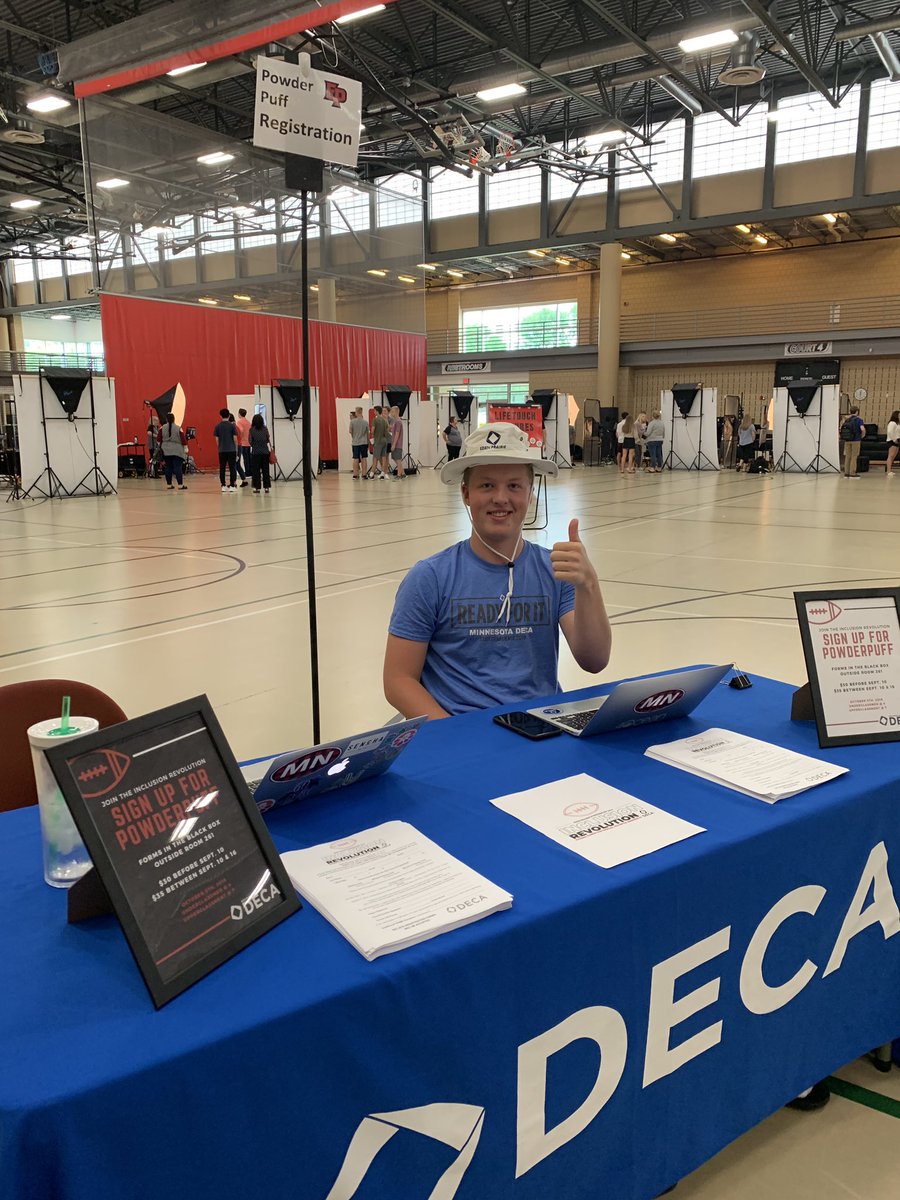 EPDECA's tweet image. PICK UP YOUR POWDERPUFF FORMS TODAY AND TOMORROW AT PICTURE DAY