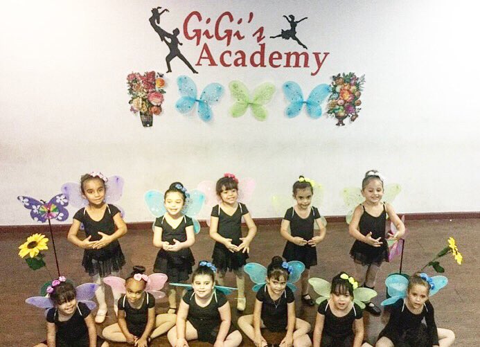 GiGisAcademy's tweet photo. #InternationalYouthDay Has us thinking about our youngest dancers most of all! We are honored to be a part of each of your lives influencing your growth with positivity, good vibes, and of course DANCE!
💃🏻
#Hialeah  #GiGisAcademy https://t.co/YYCVv2Hz2b