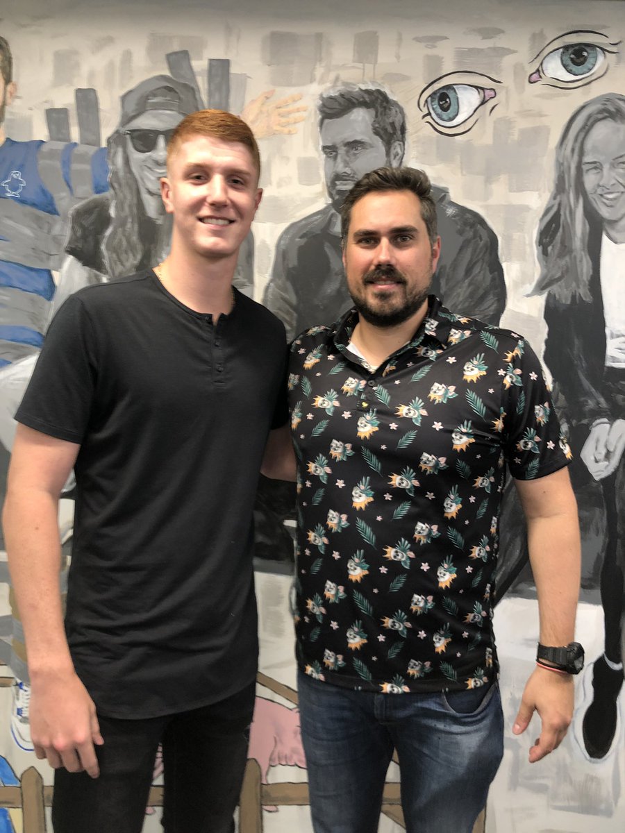 BarstoolBigCat's tweet photo. What a thrill. Number 1 @KevinHuerter fan. @ryenarussillo https://t.co/BoEVYftZDr
