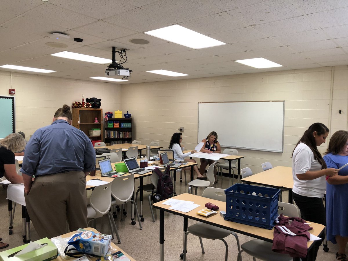 BWood_1988's tweet photo. CFG work with the sixth grade group! Pumped to have an amazing group working towards the best for our students! #CompassActivity #NSRF #CFG @pelion_middle @principalkai https://t.co/RVXgZnJ78L