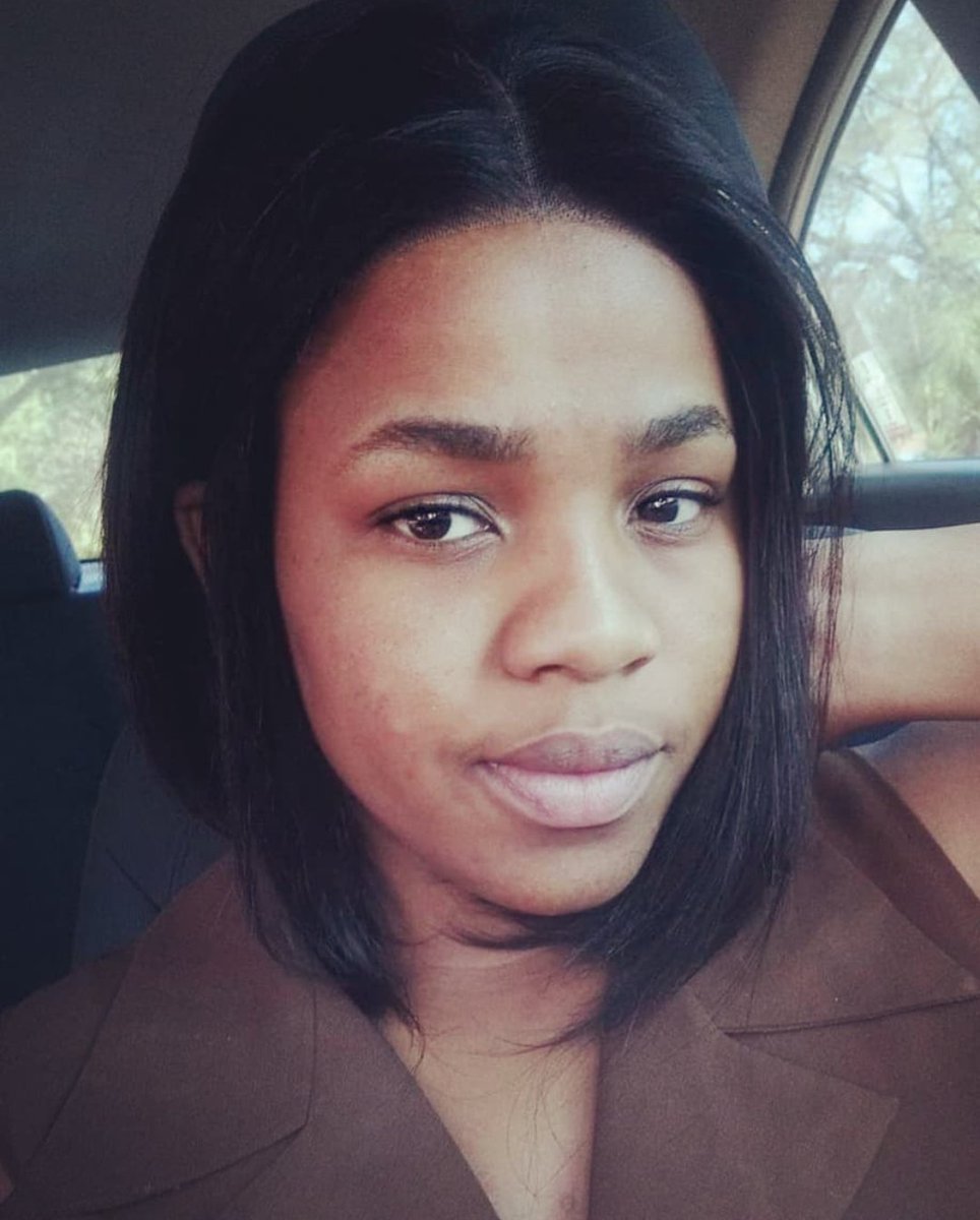 allurebeautysa's tweet image. 🌸Women's month sale🌸

Get this 8 inch grade 10A bob for R650
*Only 10 units available * 
Sale valid till 31 August.📲Call/WhatsApp 
Rethabile 0611663535

#Allurebeautysa #machinemadewigs #allurebeautyboutique
#WomensMonth2019 #mondaythoughts #MondayMotivation #Shell #WomensDay