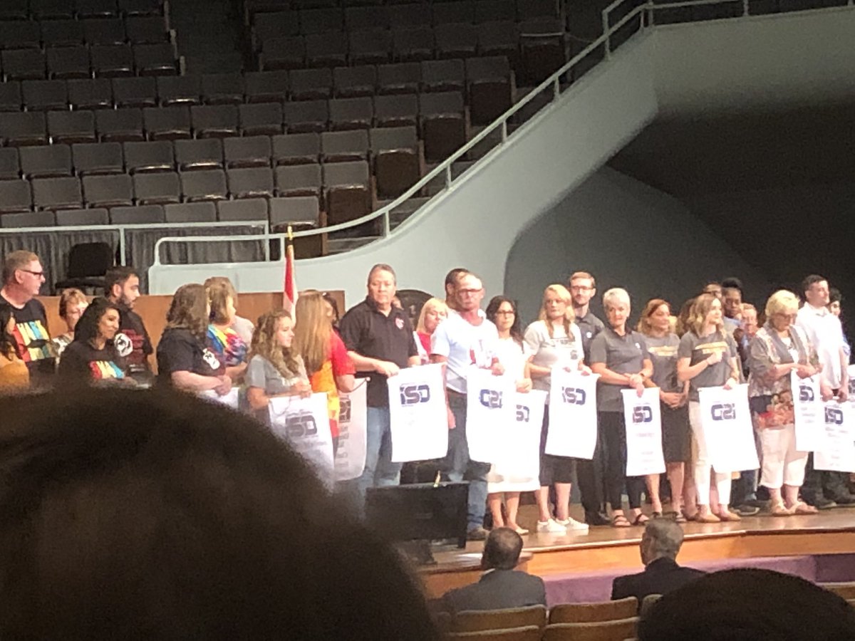 ISDSolutionSwag's tweet image. Congrats Dave #isdstrong #THS