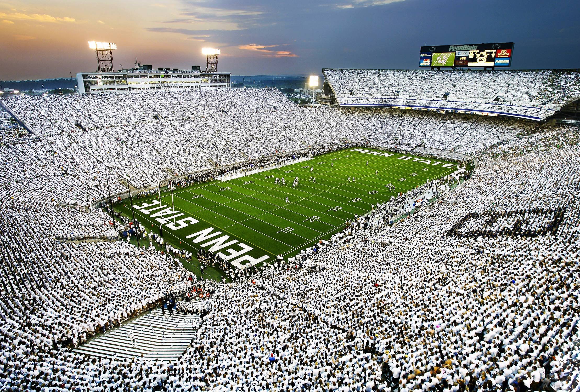 penn-state-athletics-on-twitter-is-there-any-scene-quite-like-a