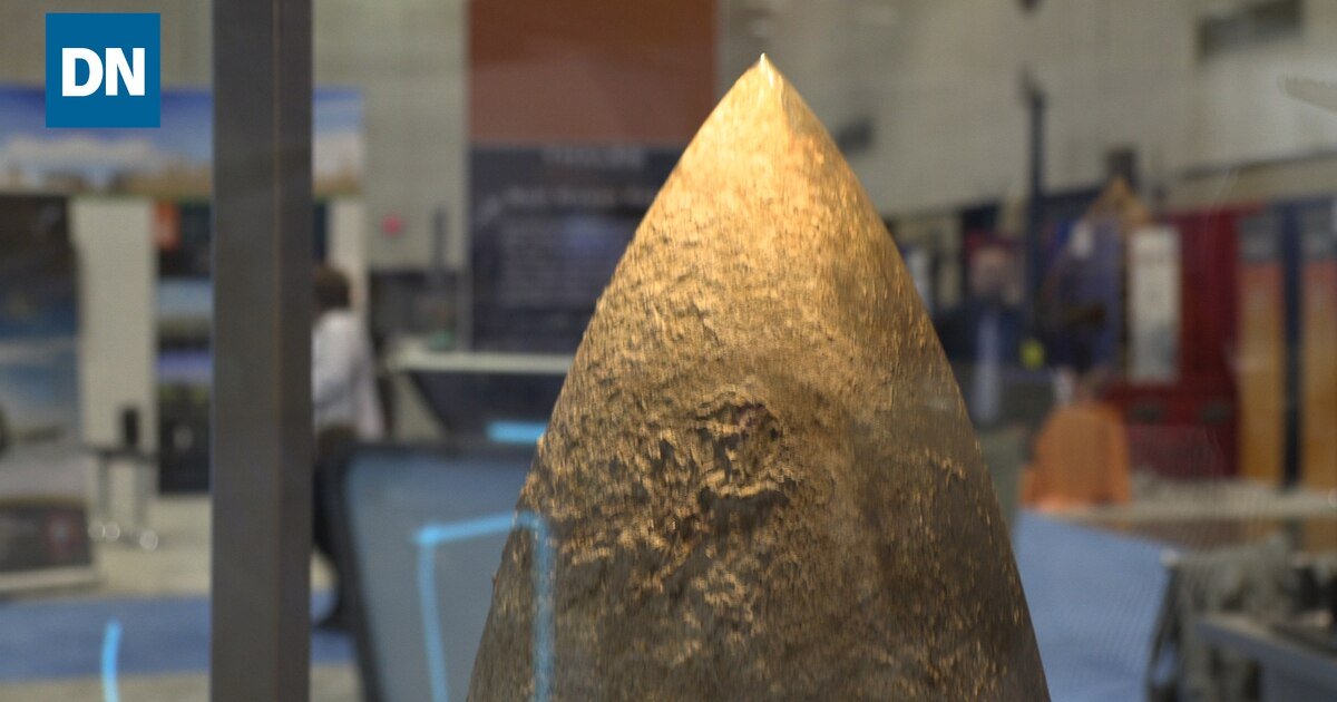 What happens when a warhead hits a mountain at Mach 4? trib.al/OHgMvgN