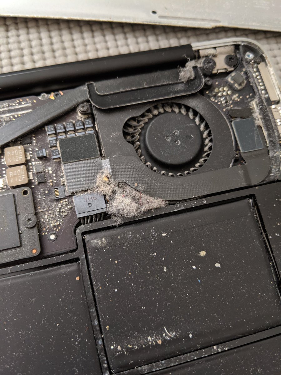 itpeopleuk's tweet photo. A Macbook Air #FanClean means this Mac is running cooler and quieter. A relieved customer! #MacService #Manchester https://t.co/2vBNYyy886