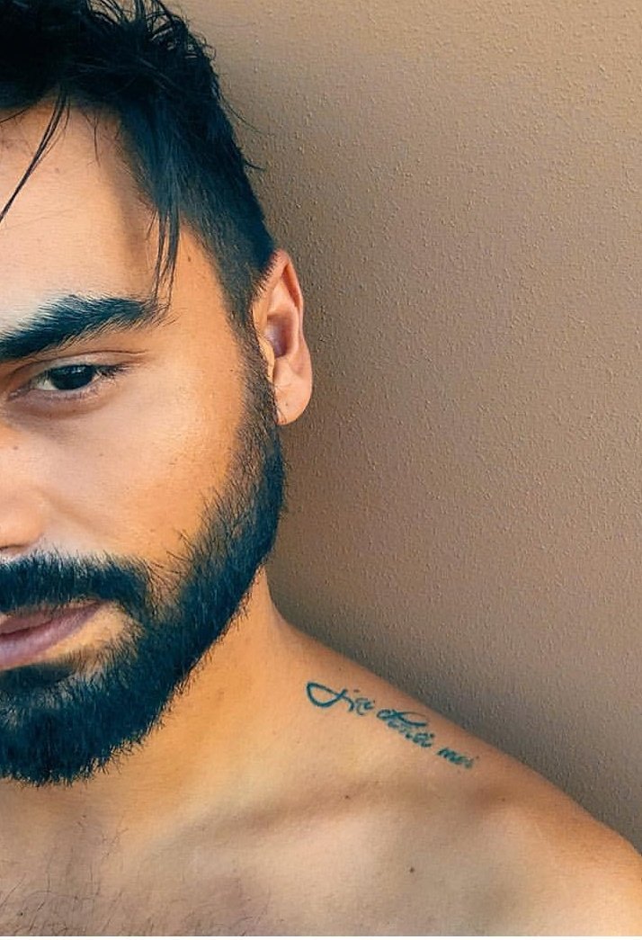 CominaleLina's tweet photo. #clario #lamerAviglia💙#MarioSerpa 💋 https://t.co/Cj2vJunZwB