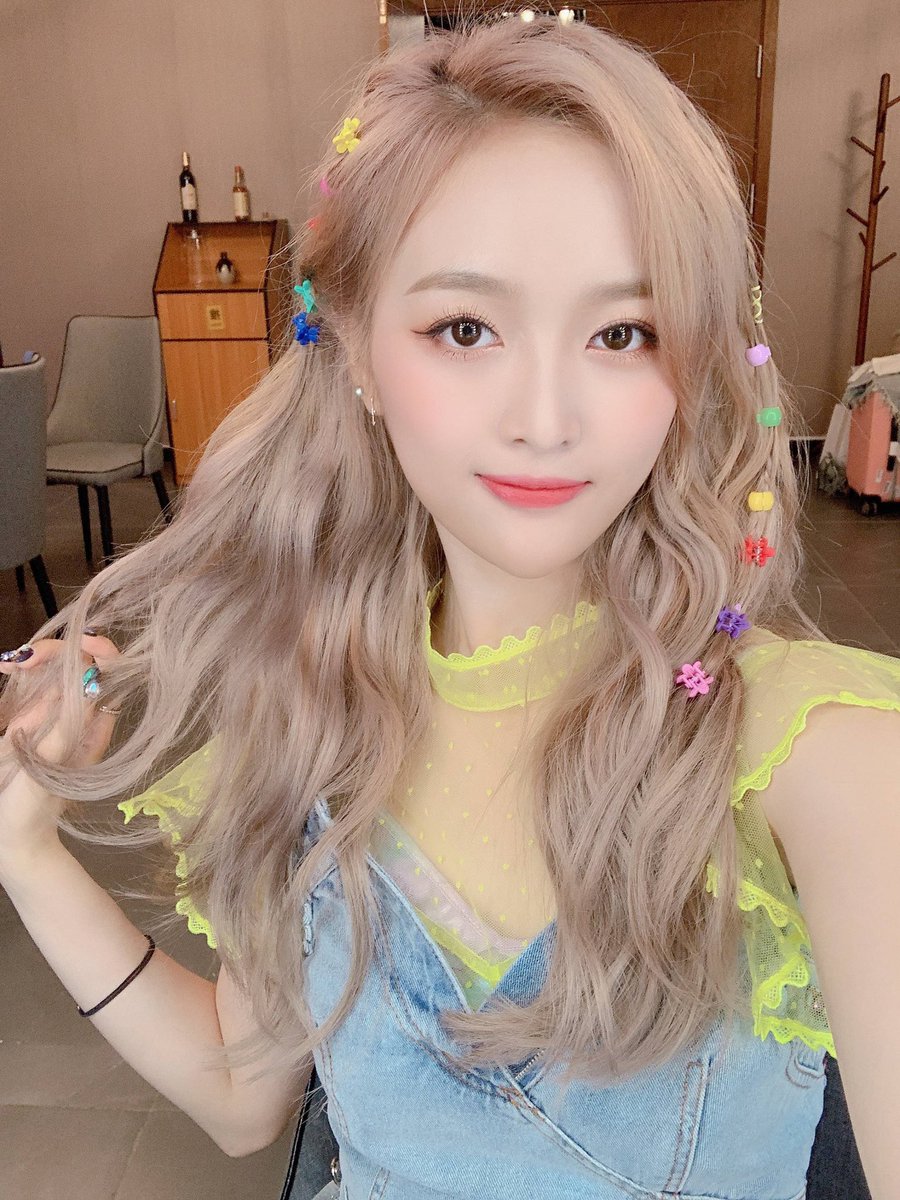 Nina On Twitter Dunno How We Got Silver Pink Blonde N