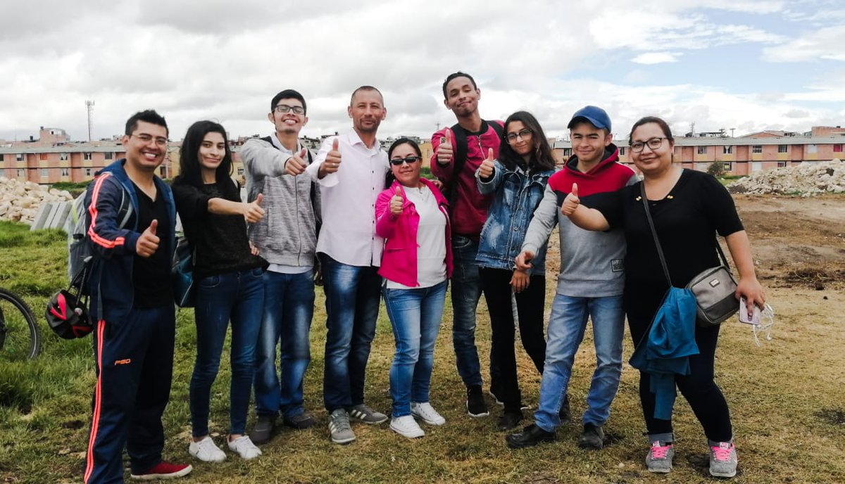 JaraSuba's tweet photo. Como líder, reconozco la importancia de la juventud en la labor política y comunitaria. Los jóvenes no son sólo el futuro de la sociedad, son parte del presente.
#ConJARAesDiciendoyHaciendo
#DiaInternacionalDeLaJuventud
#TrabajoEnEquipo https://t.co/pEd5rTFk7e