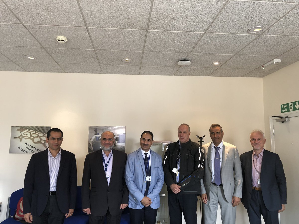 SaudiCranfield's tweet photo. تتقدم إدارة النادي السعودي في كرانفيلد بخالص التهنئة للمبتعث بدر الشهراني بمناسبة حصوله على #درجة_الدكتوراه في تخصص إدارة المعرفة ( Knowledge Management ) من جامعة #كرانفيلد.

وتتمنى له مزيداً من التقدّم و النجاح.

#خريجو_بريطانيا_2019 https://t.co/VZnQ2U8lcQ