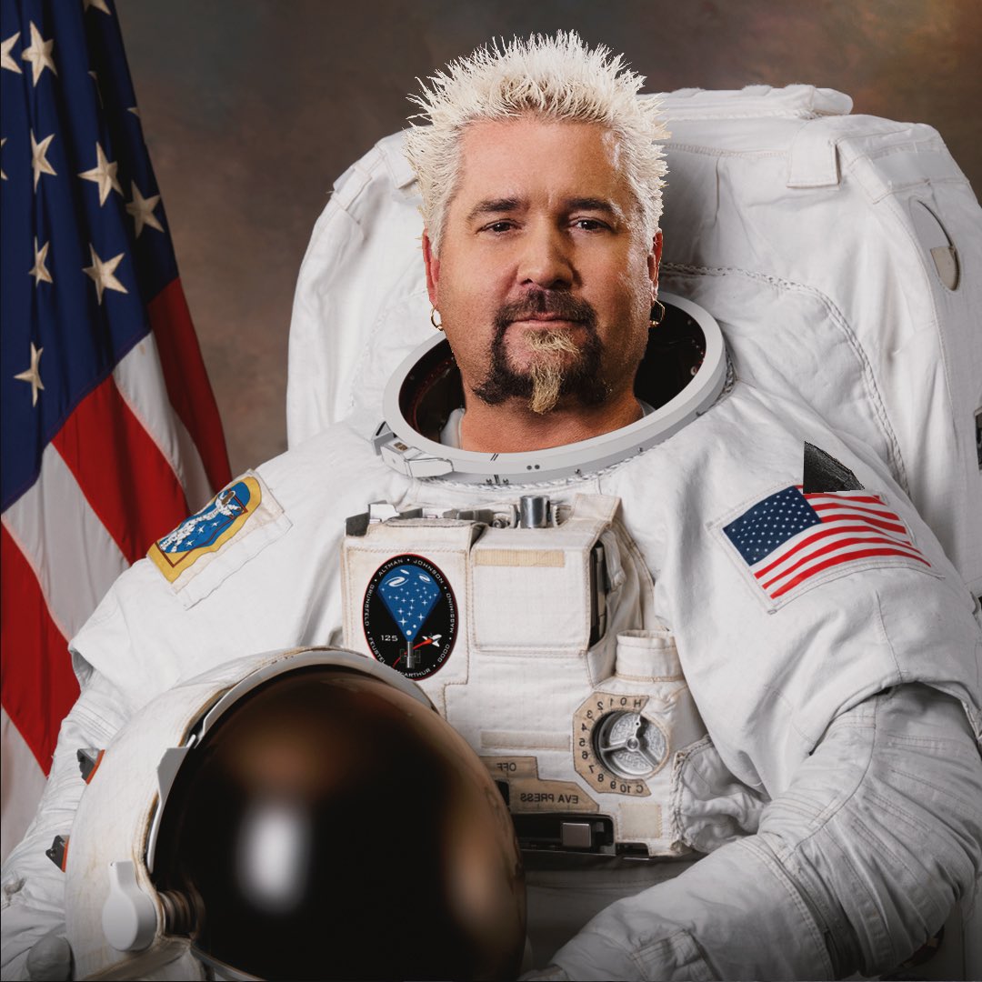 GuyFieri's tweet image. When the flavor is out of this world 🌎 👽🚀