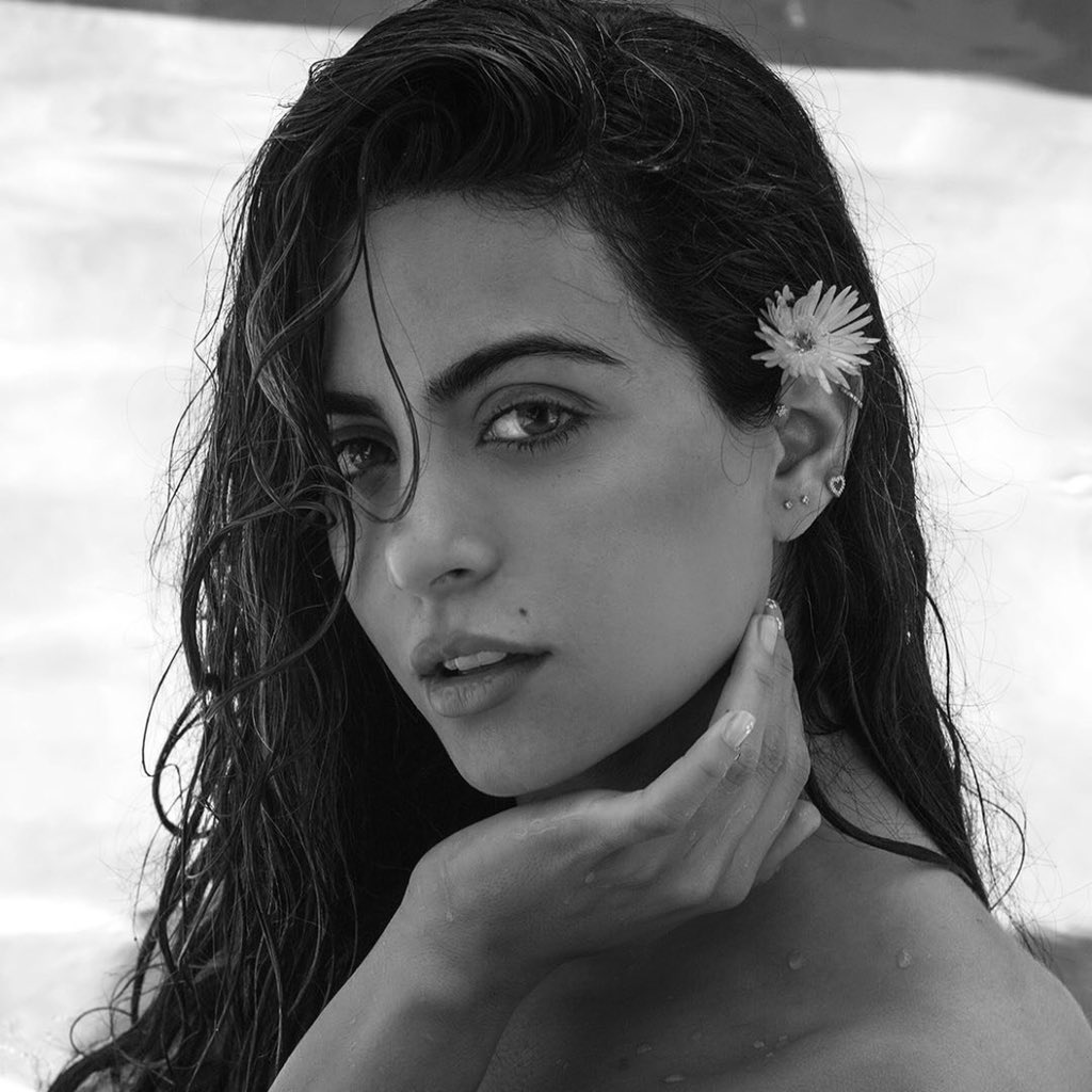Emeraude (<a href="/EmeraudeToubia/">Emeraude Toubia</a>) has a new profile picture on Instagram!