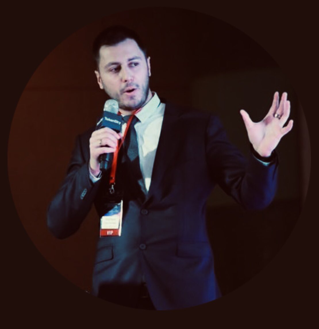 RAT_Bastard_'s tweet photo. 👶 The baby faced gangster who stole $14mil to suck on caviar🖕🏽 ⛔️SHARE🔂This Medium Post‼️https://t.co/qzzHOmQX9l
#hitbtc @diehard61909477 @decoin_io #fintech #RodgerKnutson @sbscapital #ScamAlert #coingecko #c0insbit #Bitcoin2019 https://t.co/Y9orK88zHc